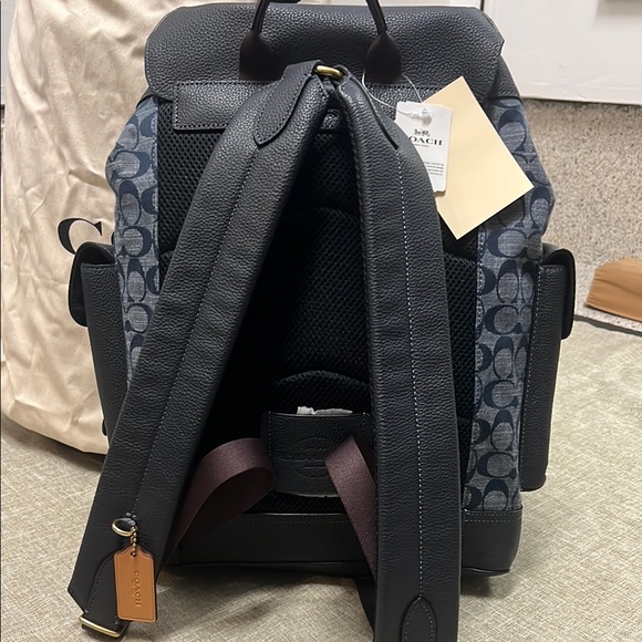is north face recon backpack waterproof The Laptop Pack, Asphalt Gy Lt Hth/TNF Blk-NPF, OSFA the Recon is compact Color:Black & Blue Flake Fisher Lure - 1 Bobbie Baits Creeper